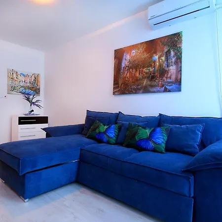 Apartment Fashionapartments In Privatecomplex With Pool&parking Balchik