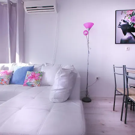 Apartment Fashionapartments In Privatecomplex With Pool&parking Balchik