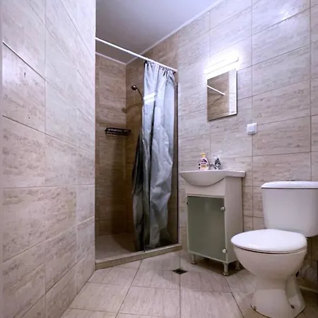 Fashionapartments In Privatecomplex With Pool&parking Apartment *